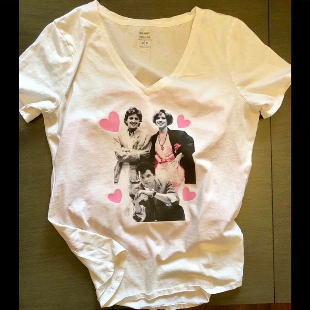 White vneck pretty in pink tee shirt
